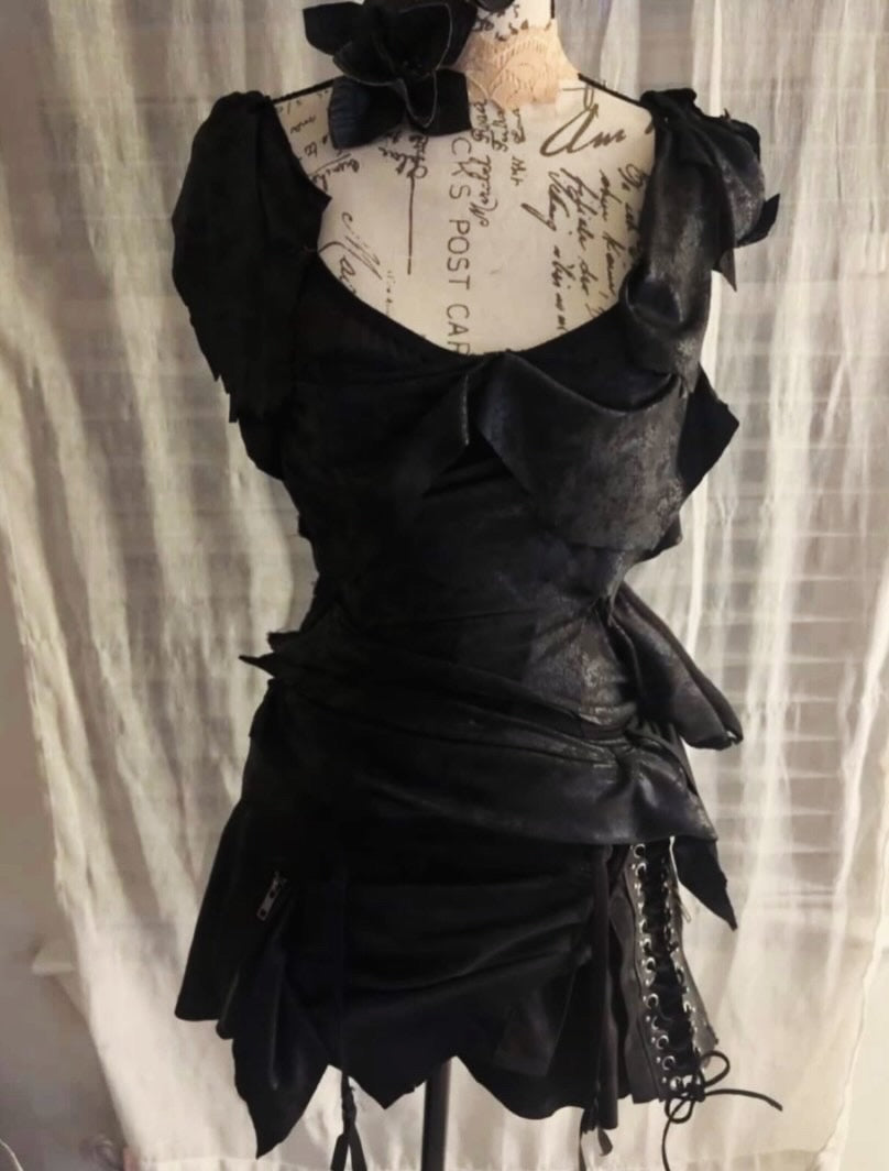 leather ruin set